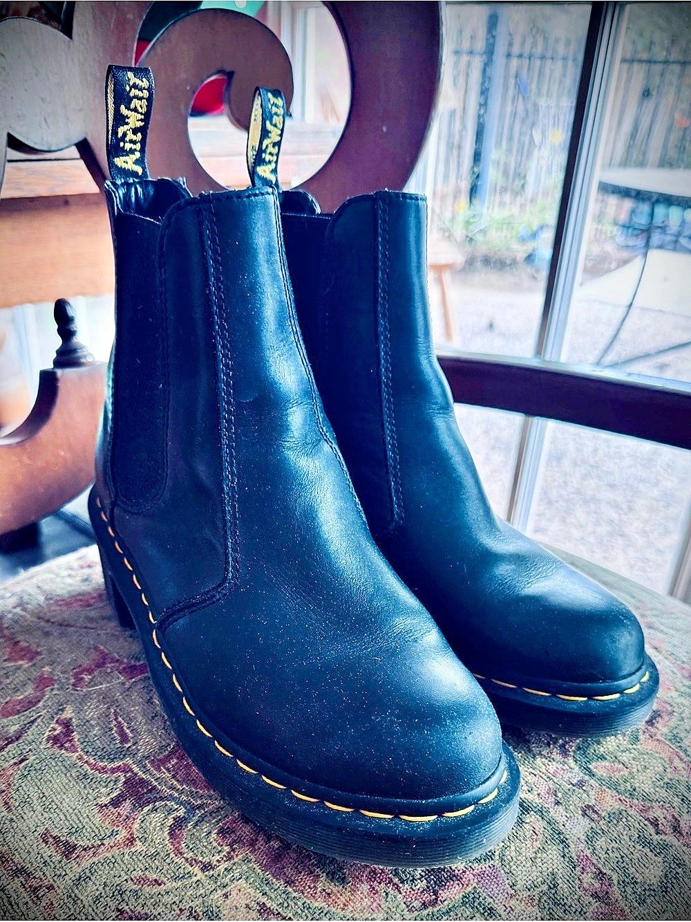 Dr. Martens Cadence Chelsea Boots with heels - Black US 8 / UK 6